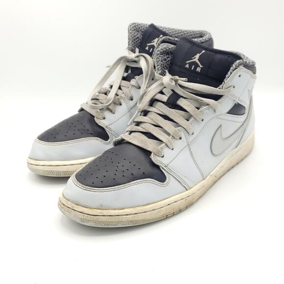 Nike Air Jordan Wolf Grey Metallic Silver Gray 554724-032 Men\'s size 11.5 main image 5